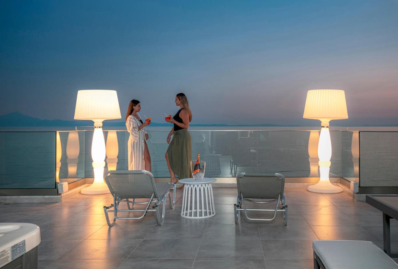 Mr & Mrs K Bianco Potos Exterior foto